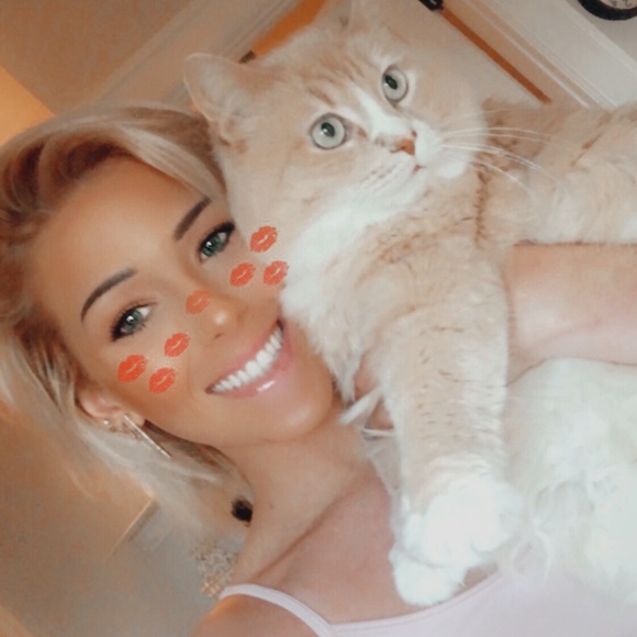 Meet your Posher, Mc - Picture 1 of 1